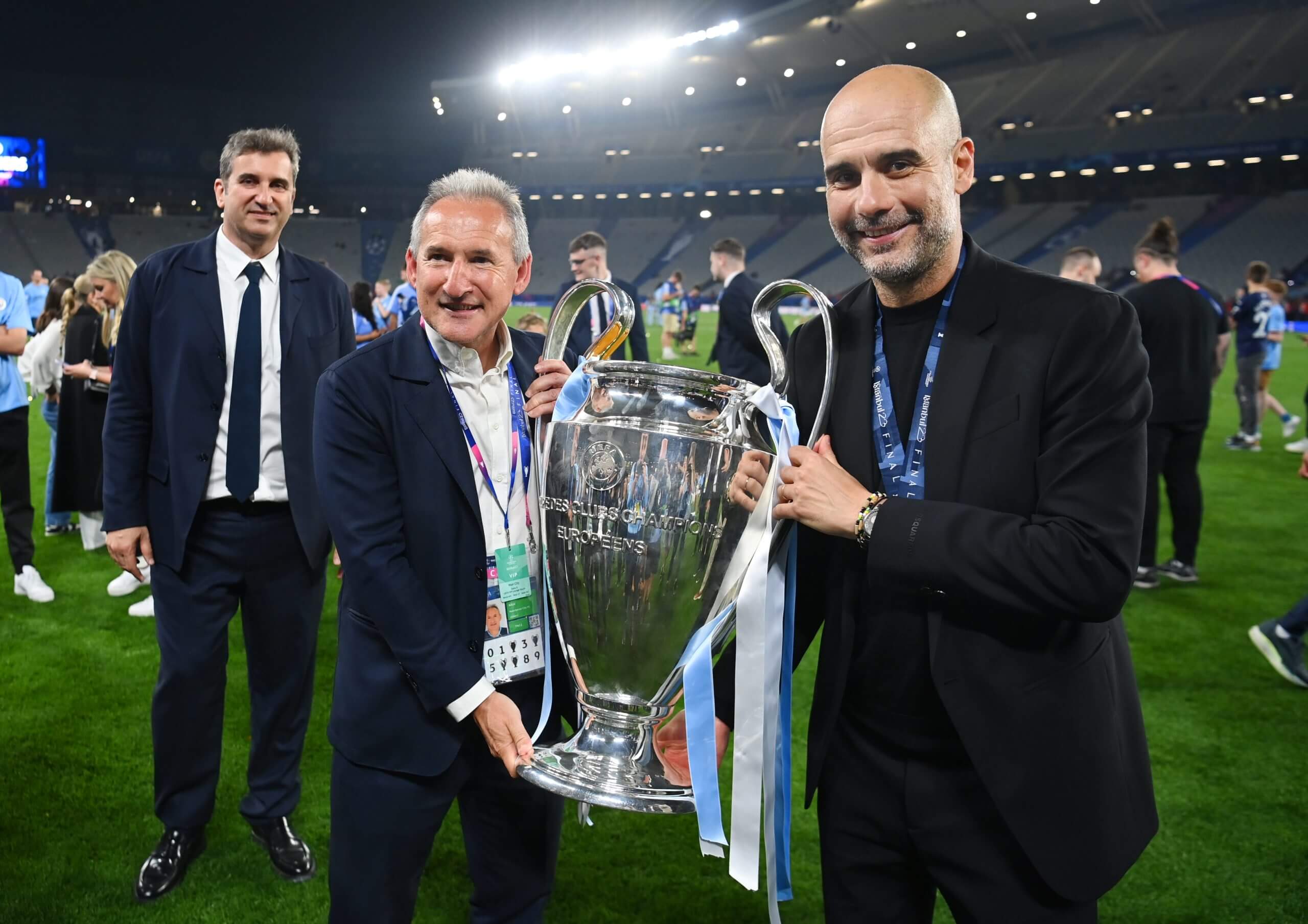 Guardiola và Begiristain đã ở 1 CLB quá lâu đến nỗi tầm nhìn chung của họ không thể tách rời khỏi tầm nhìn của Man City.